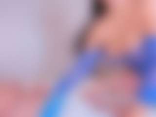 AvyMilton's Live Sex Cam Show