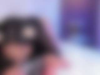 AvyMilton's Live Sex Cam Show