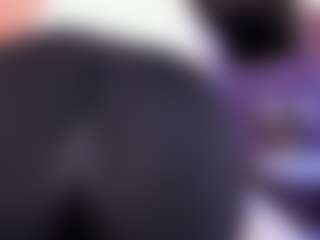 AvyMilton's Live Sex Cam Show