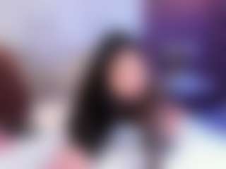 AvyMilton's Live Sex Cam Show