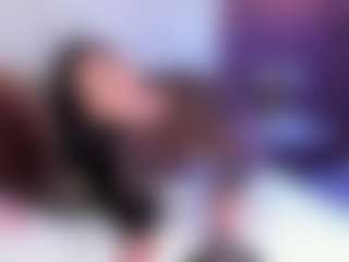 AvyMilton's Live Sex Cam Show