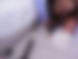 AvyMilton's Live Sex Cam Show