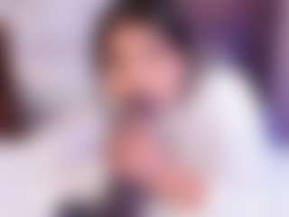 AvyMilton's Live Sex Cam Show