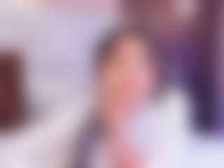 AvyMilton's Live Sex Cam Show
