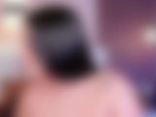AvyMilton's Live Sex Cam Show