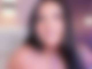 AvyMilton's Live Sex Cam Show