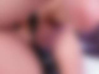 AvyMilton's Live Sex Cam Show