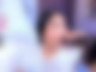 AvyMilton's Live Sex Cam Show