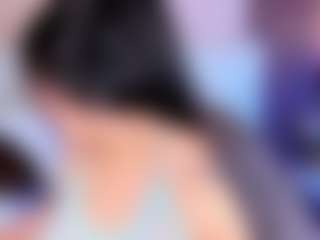 Live cam show with AvyMilton - Camel Toe on TottyGirls