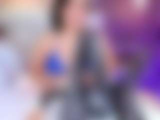 AvyMilton's Live Sex Cam Show