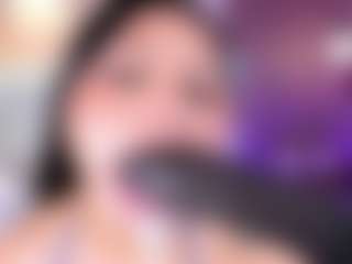 AvyMilton's Live Sex Cam Show
