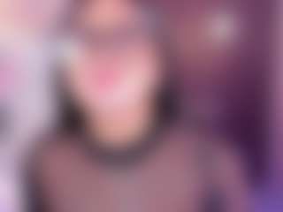 AvyMilton's Live Sex Cam Show