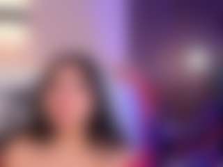AvyMilton's Live Sex Cam Show