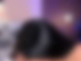 AvyMilton's Live Sex Cam Show