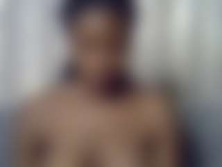 Live cam show with Pretty-petite22 - Ebony Middle Aged on xxxlivecams.org