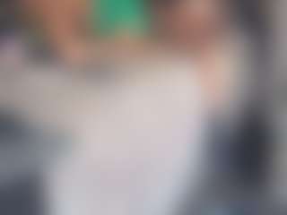 Live cam show with MRNMRSGOODIETIMESPLAYHOUSE - Brown Eyes on Strip Flash - Live Sex Shows