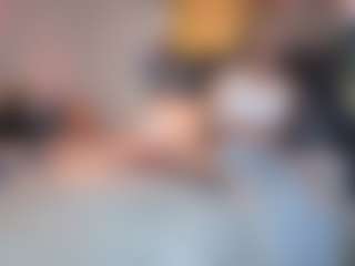 Live cam show with MRNMRSGOODIETIMESPLAYHOUSE - Drinking on CamwithHer