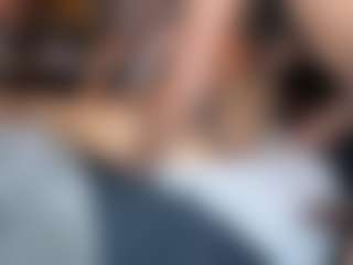MRNMRSGOODIETIMESPLAYHOUSE's Live Sex Cam Show