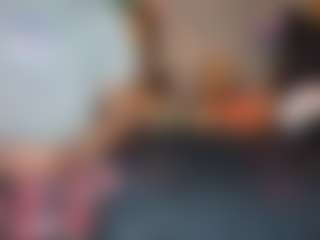 Live cam show with MRNMRSGOODIETIMESPLAYHOUSE - Spanish on Camsoda