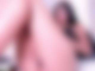 Live cam show with Charlote - Latina on CamwithHer | colombia