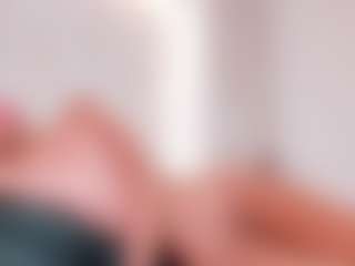 Live cam show with Charlote - Ebony on SinfulBabes | colombia