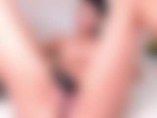 Live cam show with Charlote - Skinny on Streamer API