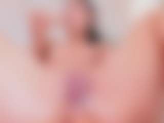Live cam show with Charlote - Small Tits on boobsie.com