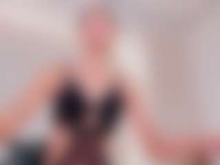Live cam show with Charlote - Pantyhose on xxxlivecams.org