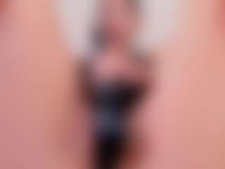 Live cam show with Charlote - Strip Ebony on parknlotfishbdy | colombia