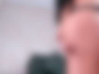 Live cam show with Charlote - Spank Black on AdultVida.com