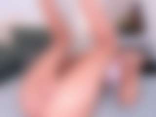 Live cam show with Charlote - Teen (18+) on fuck-show.com
