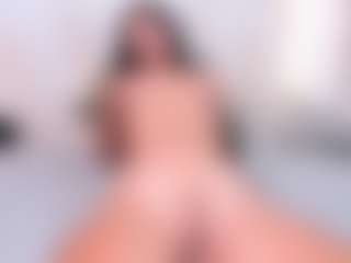 Live cam show with Charlote - Fingering Latina on liverealitysex.com | colombia