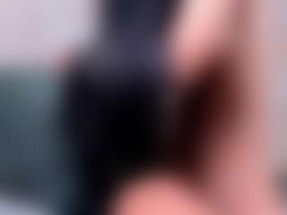 Live cam show with Charlote - Tattoos on CamSodaAdn