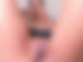 Live cam show with Charlote - Black HD on TeamSkeetLive