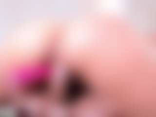 Live cam show with Charlote - Black Squirt on nudelive.tv