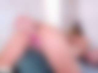 Live cam show with Charlote - Ebony Big Ass on Uber Horny