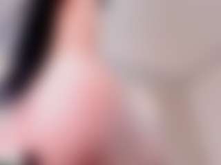 Live cam show with Charlote - Ebony Shaved Pussy on Camsoda