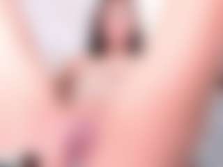 Live cam show with Charlote - Squirt on Camsoda
