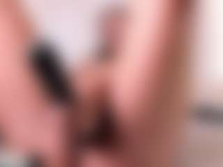 Live cam show with Charlote - Anal Toys on xxxlivecams.org