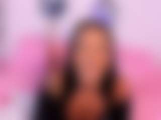 Live cam show with nakyra-bell - Butt Plug on galaxygirlnitro.com
