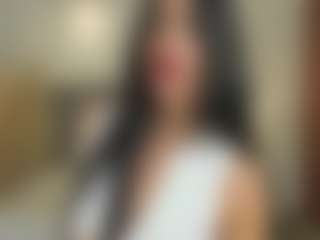 Live cam show with Sara Evans - Oil on Dare Cams