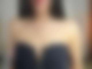 Live cam show with Sara Evans - Oil on anonymated.com