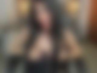 Sara Evans's Live Sex Cam Show