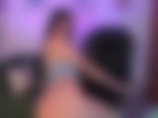 Sara Evans's Live Sex Cam Show