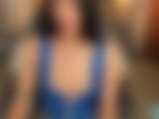 Live cam show with Sara Evans - Muscle on nudelive.tv