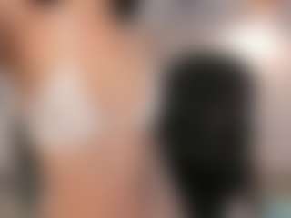 Sara Evans's Live Sex Cam Show