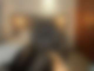 Sara Evans's Live Sex Cam Show