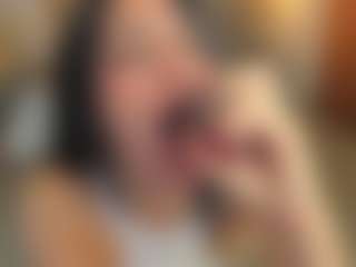 Live cam show with Sara Evans - Teen (18+) on Dare Cams