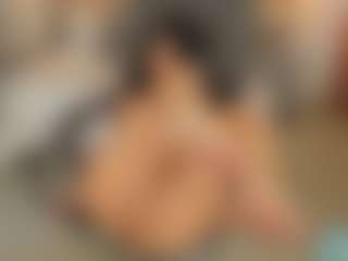 Sara Evans's Live Sex Cam Show