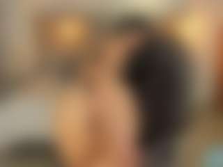 Live cam show with Sara Evans - Muscle on ObeyMaria